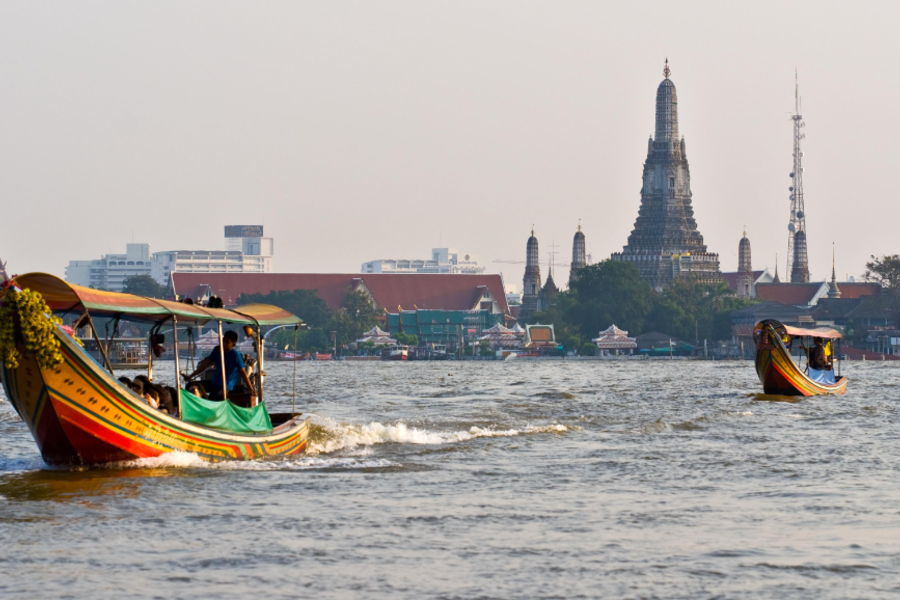 Thailand Bangkok Chao Phraya rivier kanalen klongtour longtailboot