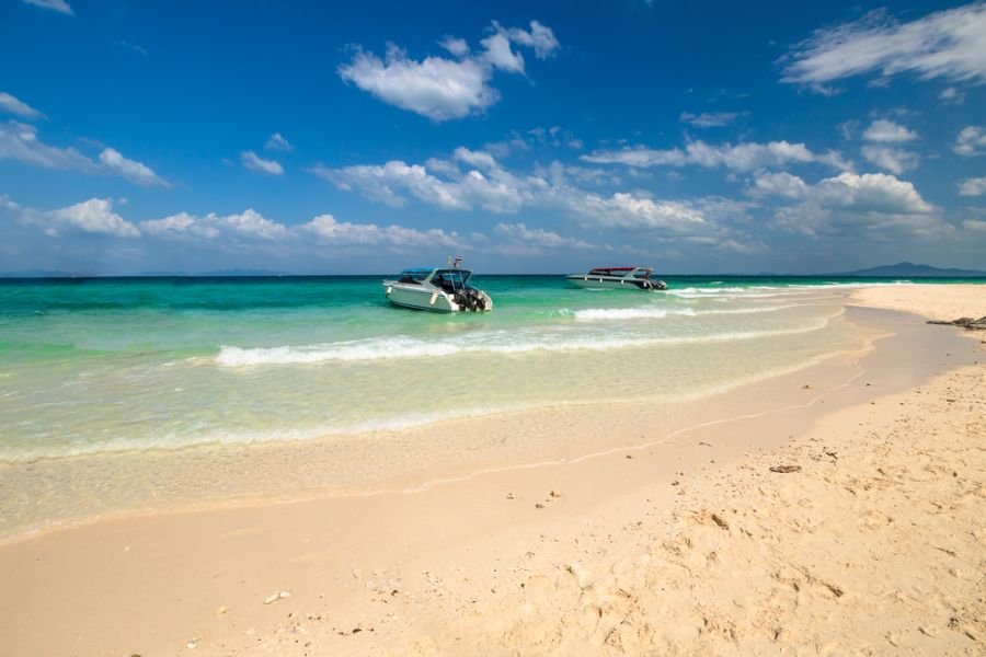 thailand phi phi islands bamboo island